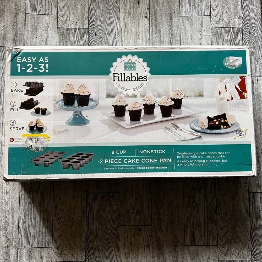 2 Piece Large Cup Cake Cone Pan 8 Cup Fillables  Bake Fill & Serve Nonstick